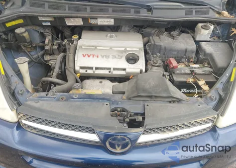 2004 Toyota Sienna Xle Limited from USA, damaged, VIN 5TDBA22C74S001710